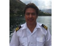 Captain Yat ı, H.Fırat Ünlücayaklı